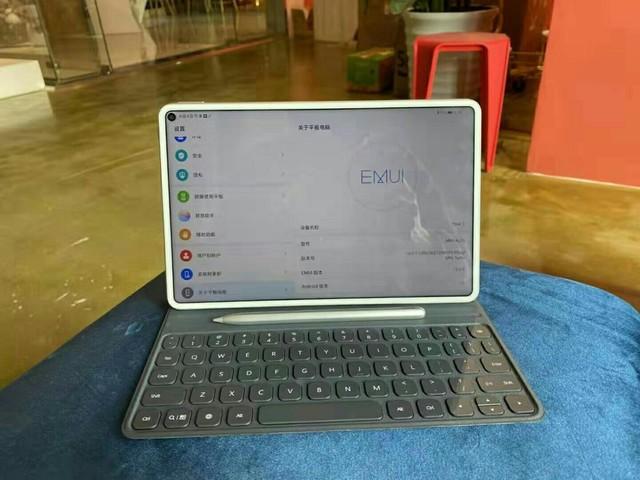 华为智能AI：轻松打造专属文案创作工具